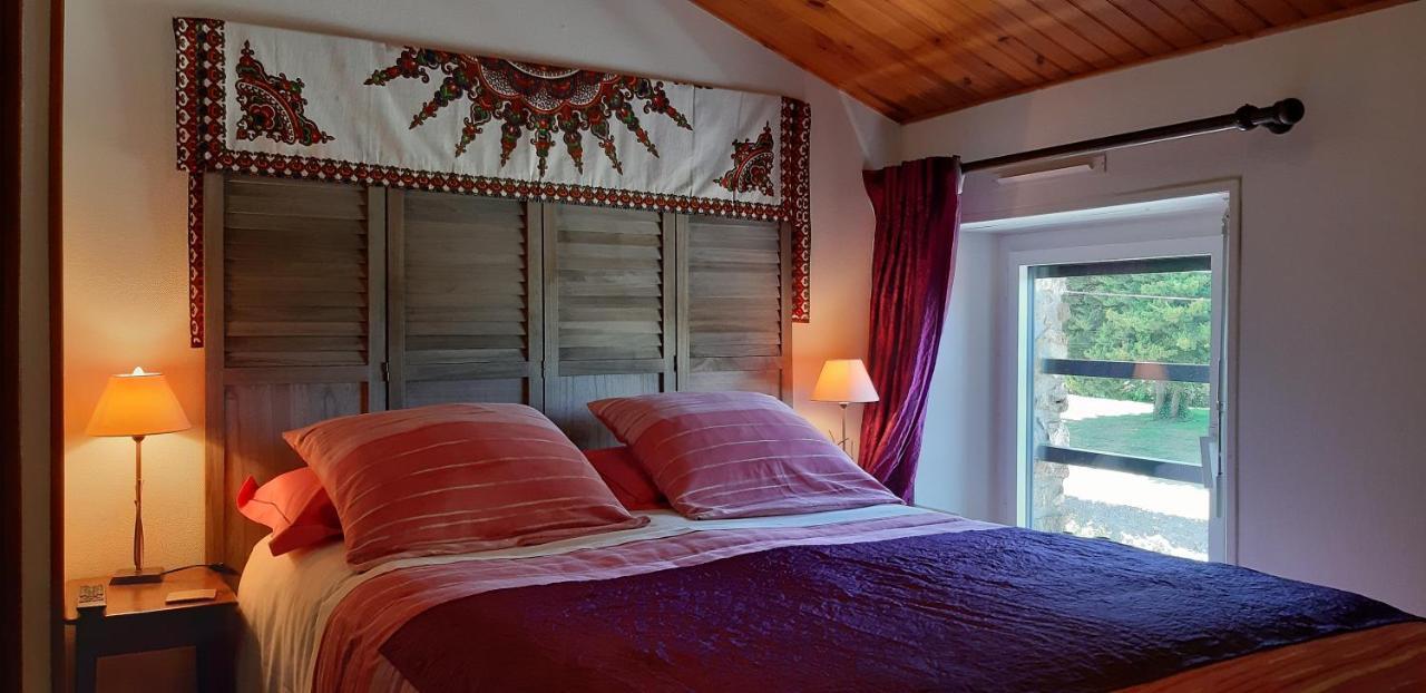 L' Esterlanges Suite Famille 2 Chambres 4 Personnes Proche Puydufou Saint-Vincent-Sterlanges 外观 照片